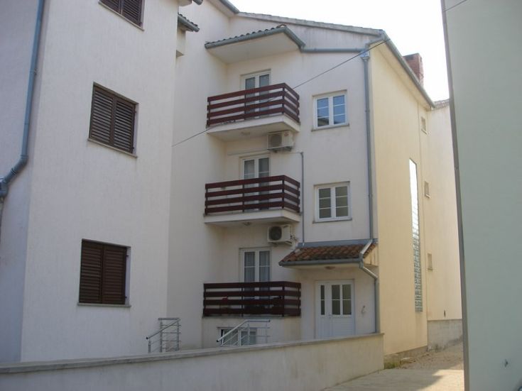 Апартамент B - 1 в Хорватії Ровінь